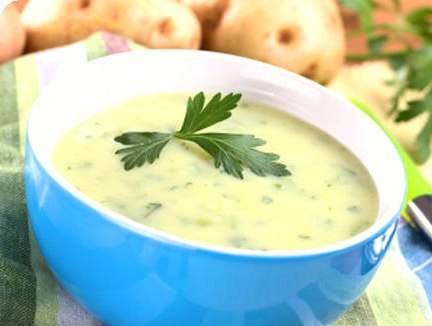 суп с зеленью петрушки
